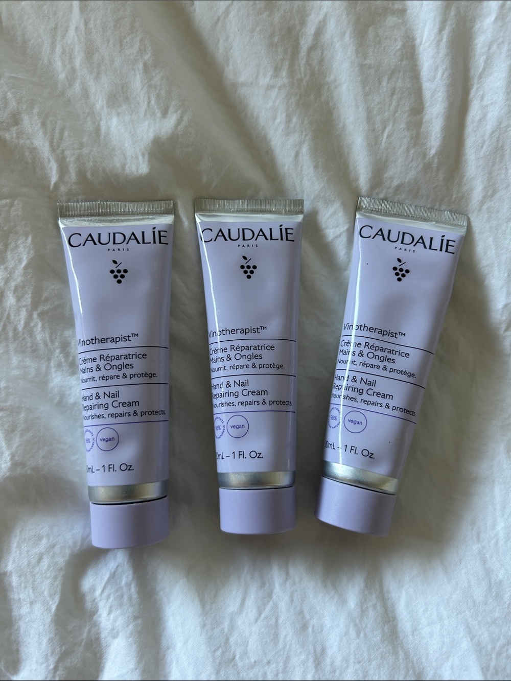 NEW Caudalíe Vinotherapist Hand & Nail
Repairing Cream 1fl oz Bundle of 3